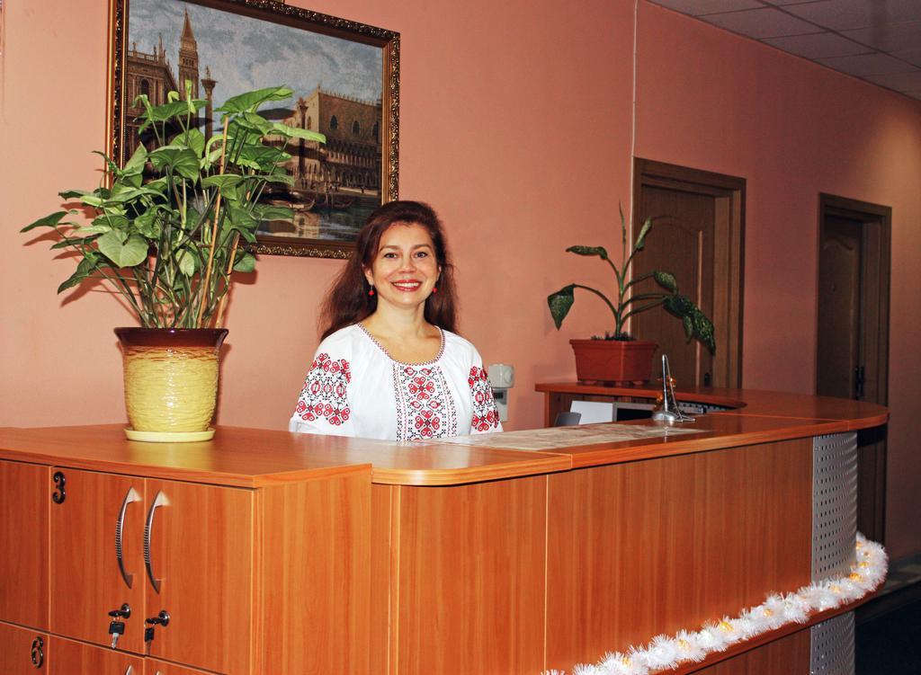 Mini-Hotel On Geroiv Energetykiv Street 18 كييف المظهر الخارجي الصورة