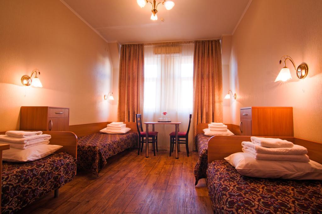 Mini-Hotel On Geroiv Energetykiv Street 18 كييف المظهر الخارجي الصورة