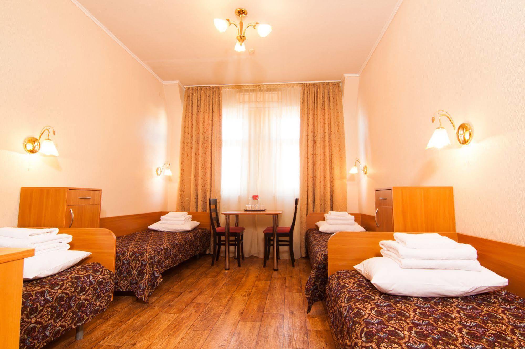 Mini-Hotel On Geroiv Energetykiv Street 18 كييف المظهر الخارجي الصورة