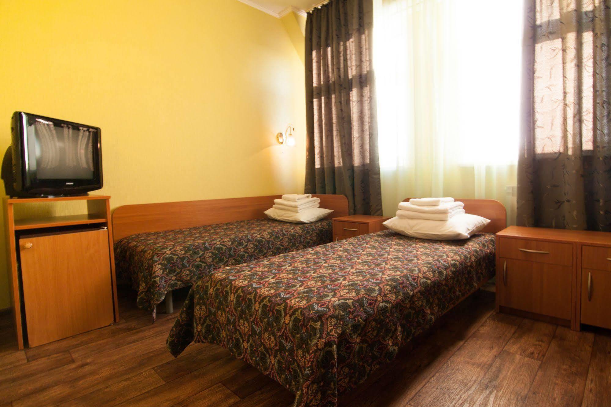 Mini-Hotel On Geroiv Energetykiv Street 18 كييف المظهر الخارجي الصورة